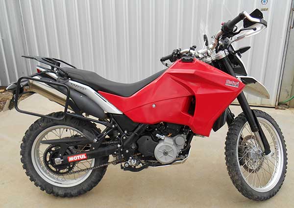 ちゃねスポーツは、オフロードバイク用品を中心に、海外で人気のハイクオリティなパーツをより安くお届けします。