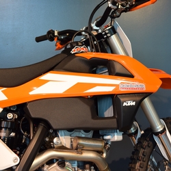 2017-2018 KTM 250 EXC-F 3.2 gal/4.5 gal Fuel Tank